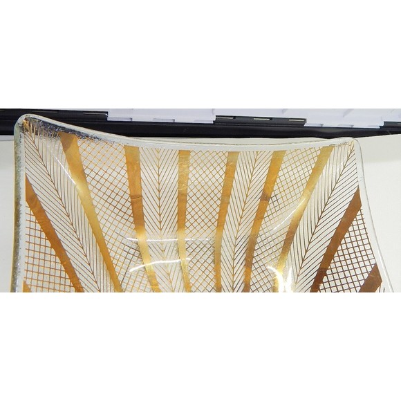 Georges Briard Glass Gold Abstract Bird Dove Herringbone Plate Tray 11 Inch - Picture 6 of 12